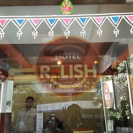 Hotel Relish Vadodara Buitenkant foto